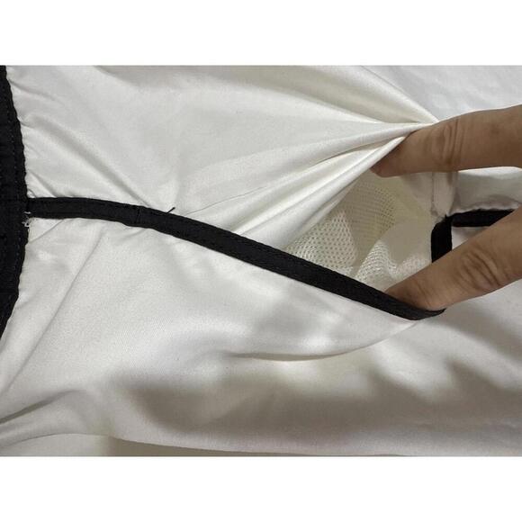 🍁Aeropostale white and black swim trunks board shorts size XL🍁 - Picture 7 of 7